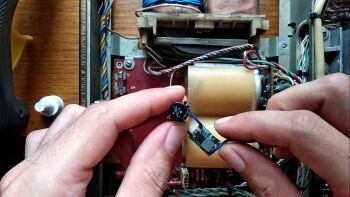 Bluetooth Module Installation in Soviet Era Power Amplifier