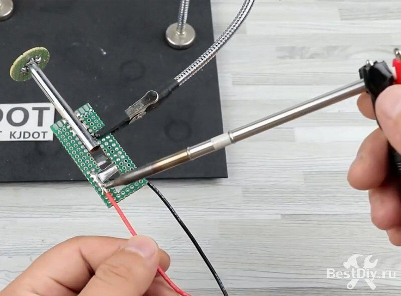 USB паяльник на сменных жалах Т12 своими руками