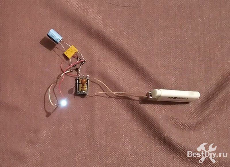 Вечный фонарик из пьезоэлемента зажигалки
