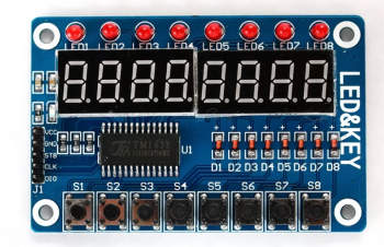 Модуль TM1638 на плате Модуль TM1638 на плате