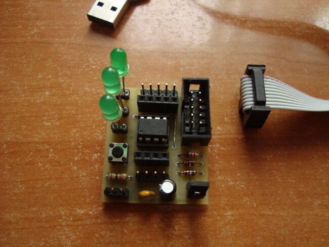 Отладочная Плата Для Микроконтроллеров ATtiny13/15