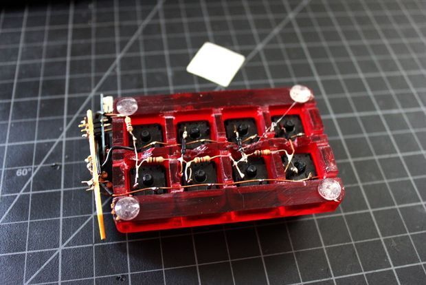 Мини USB Клавиатура на Микроконтроллере Мини USB Клавиатура на Микроконтроллере