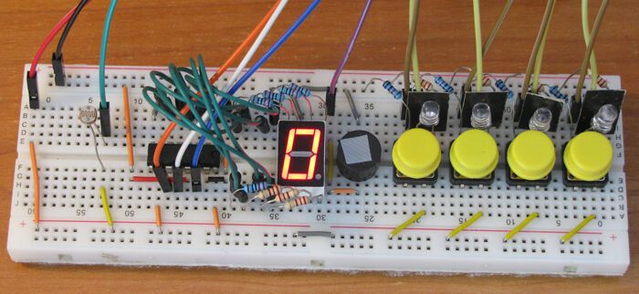 Игрушка на Arduino: Саймон сказал
