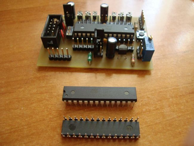 Отладочная плата для микроконтроллеров Atmega Отладочная плата для микроконтроллеров Atmega