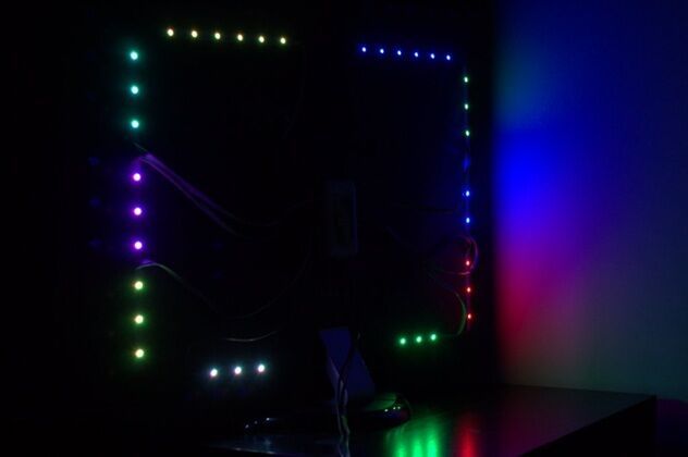 Интерактивная фоновая подсветка Ambilight