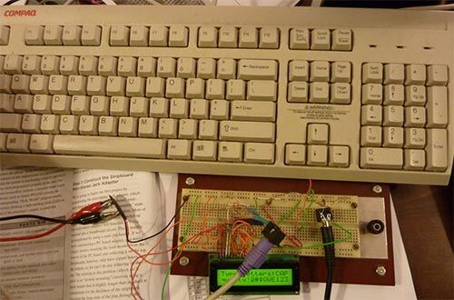 Интерфейсная Плата PICAXE для Связи Клавиатуры PS2 с LCD Интерфейсная Плата PICAXE для Связи Клавиатуры PS2 с LCD
