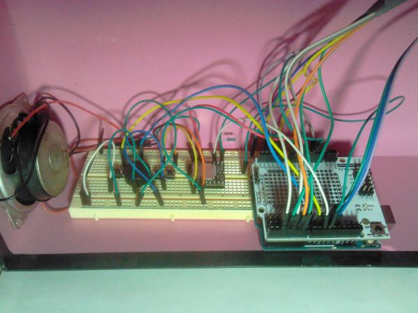 Voloshbnoe Korobochka na Arduino