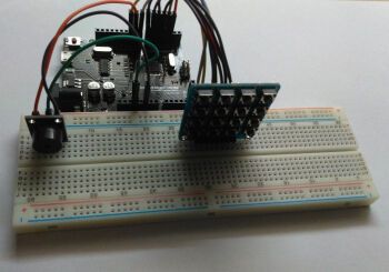 Мини синтезатор на Arduino с зуммером