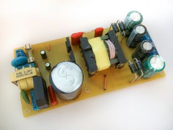 ЛЛК Резонансный ИИП на базе IRS27952