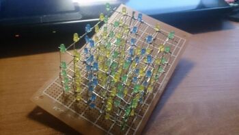 LED Куба С Контролем Яркости LED Куба С Контролем Яркости