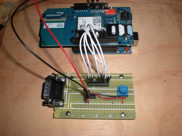 Текстовой дисплей для удаленной связи с офисом на базе Arduino Uno